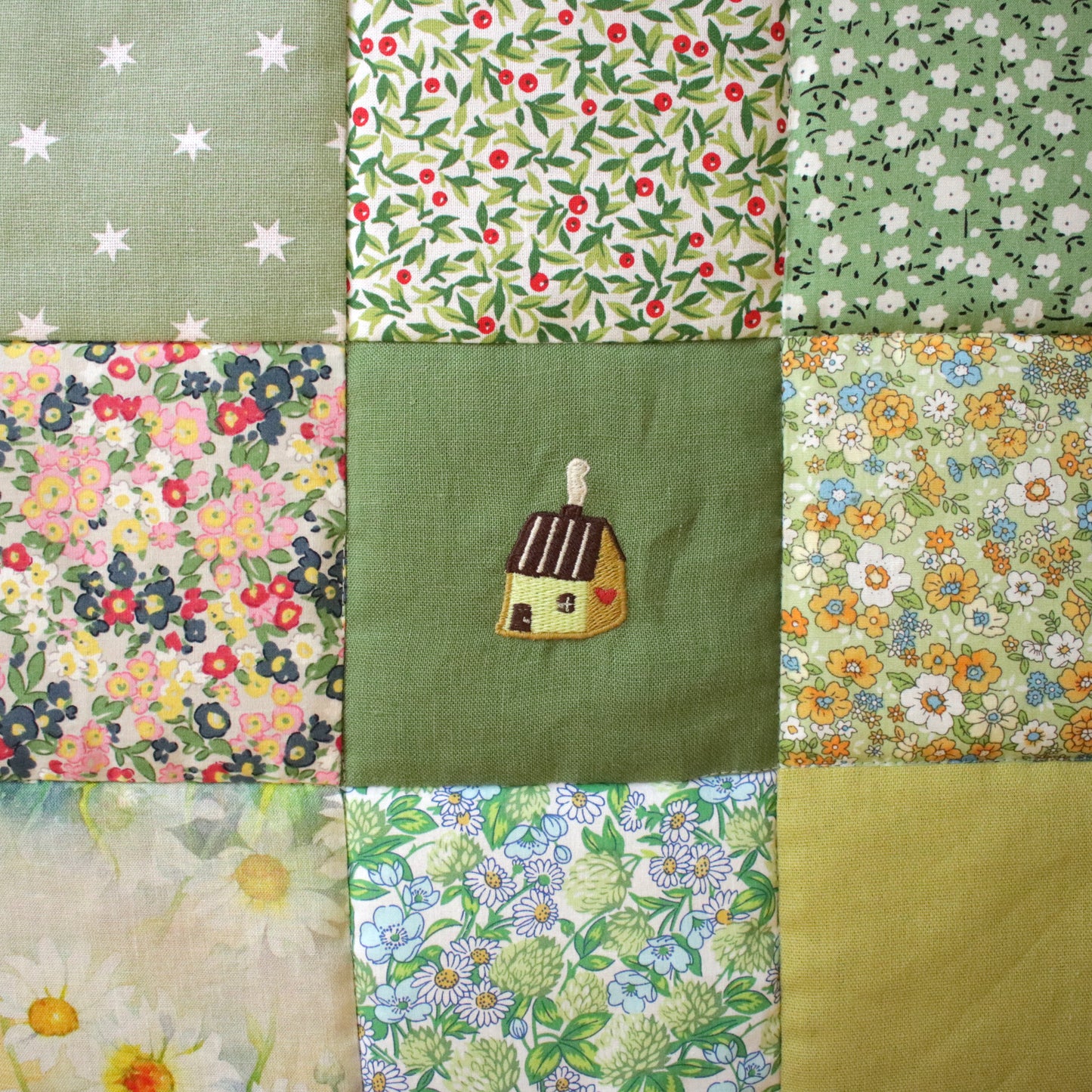 Patchwork Wall Hanging "Springtime Garden"