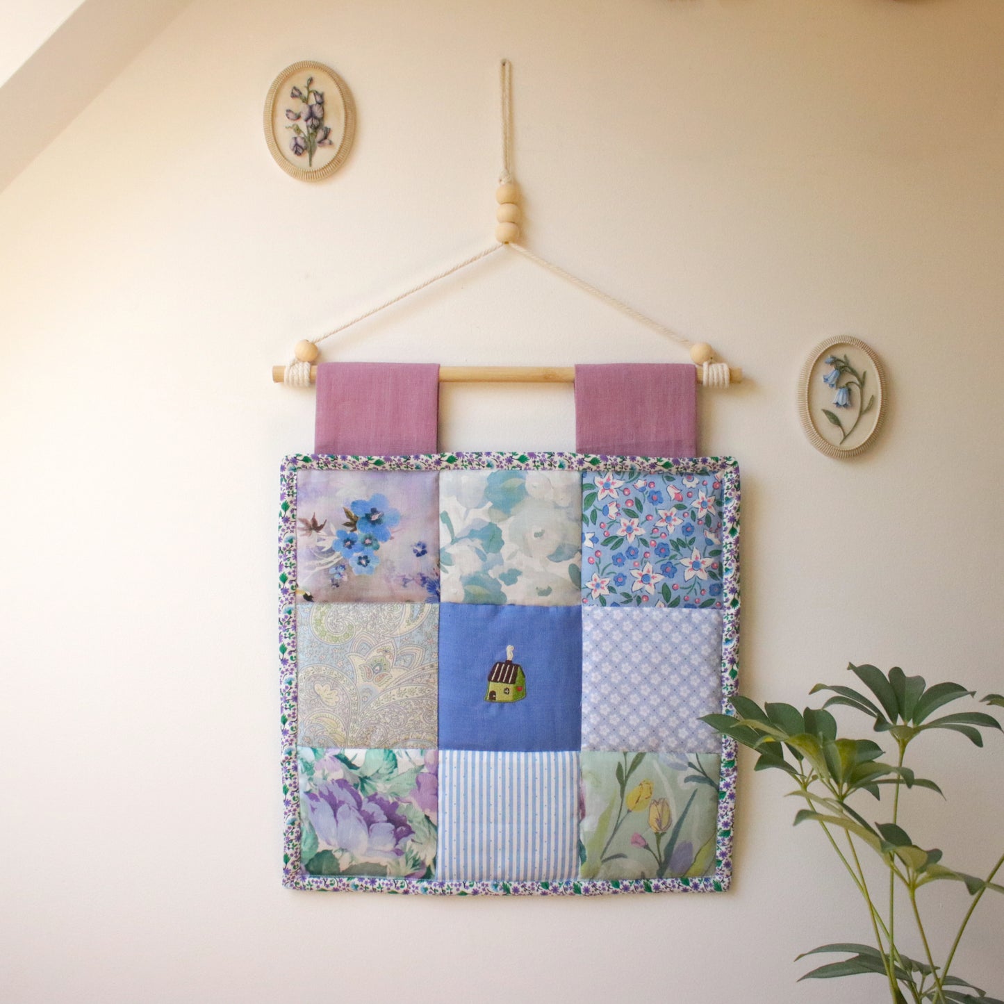 Patchwork Wall Hanging "Spring Breeze"