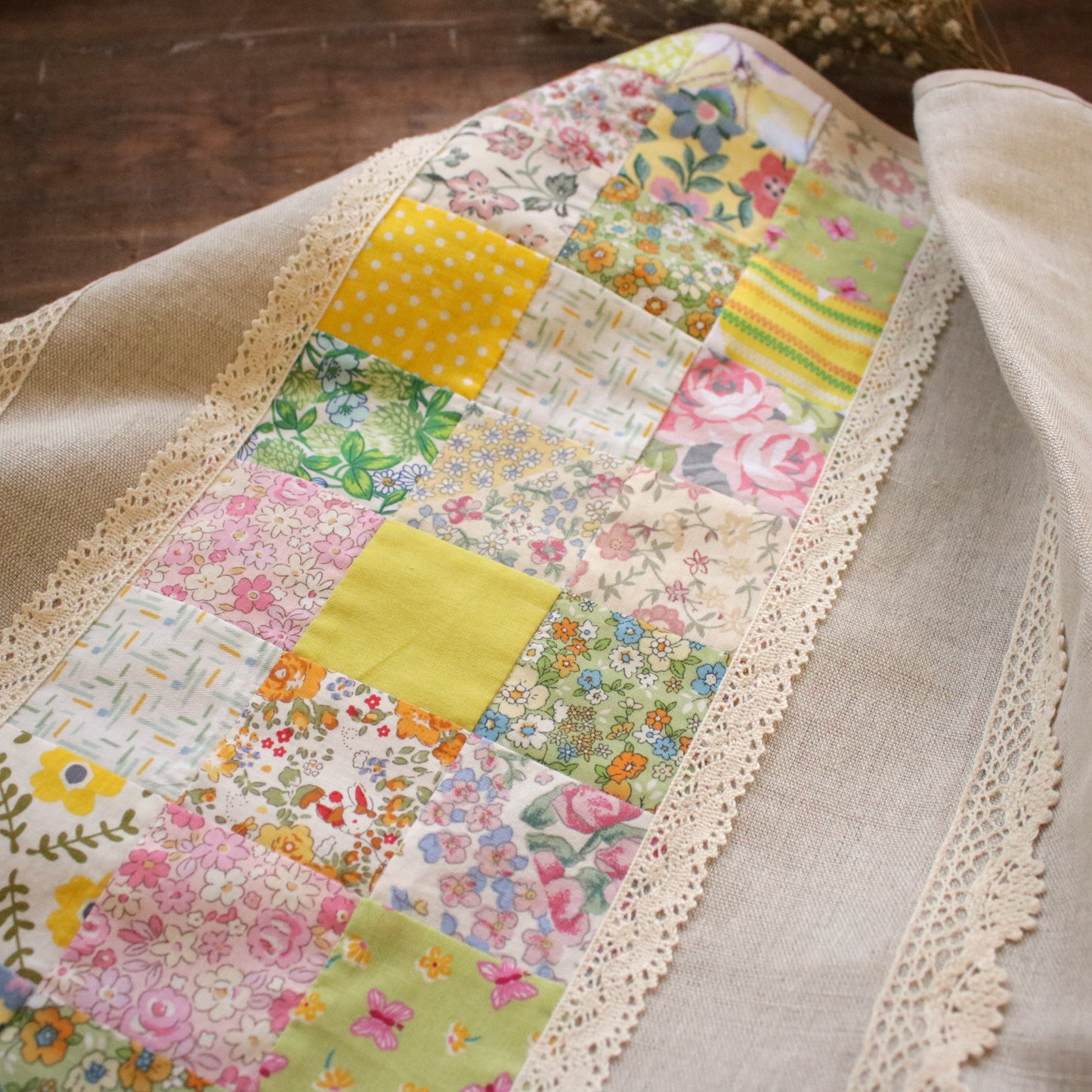 Linen Table Runner with Patchwork Detail "Daffodil Dream"