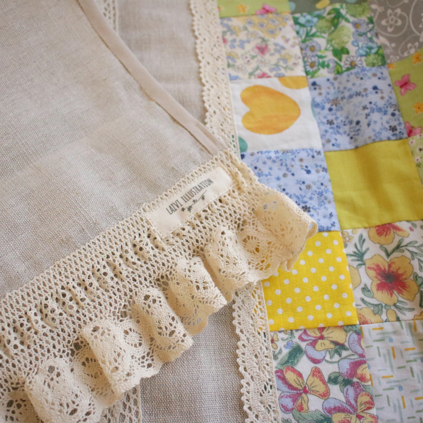 Linen Table Runner with Patchwork Detail "Primrose Garden"