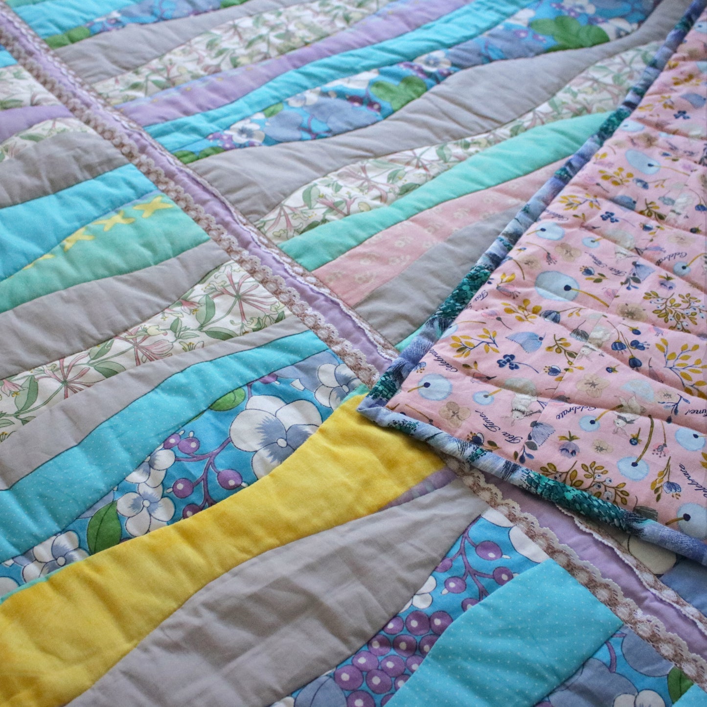 Heirloom Patchwork Blanket with an Embroidery "Gentle Spring Stream" L size