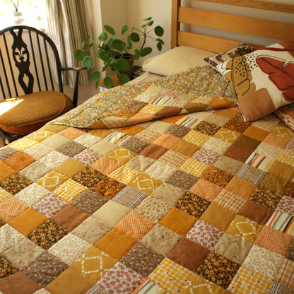Heirloom Patchwork Blanket with an Embroidery "Helenium"