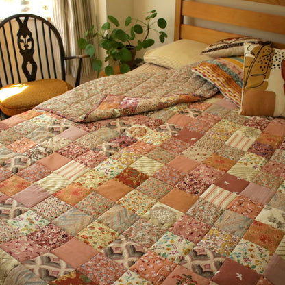 Heirloom Patchwork Blanket with an Embroidery "Anemone"