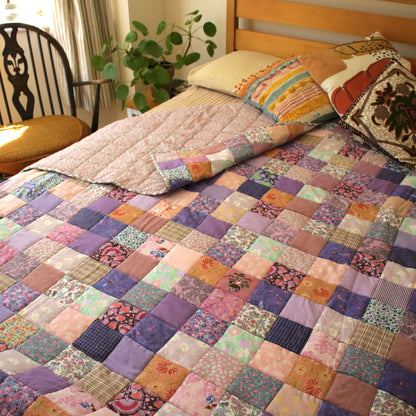 Heirloom Patchwork Blanket with an Embroidery "Hydrangea"