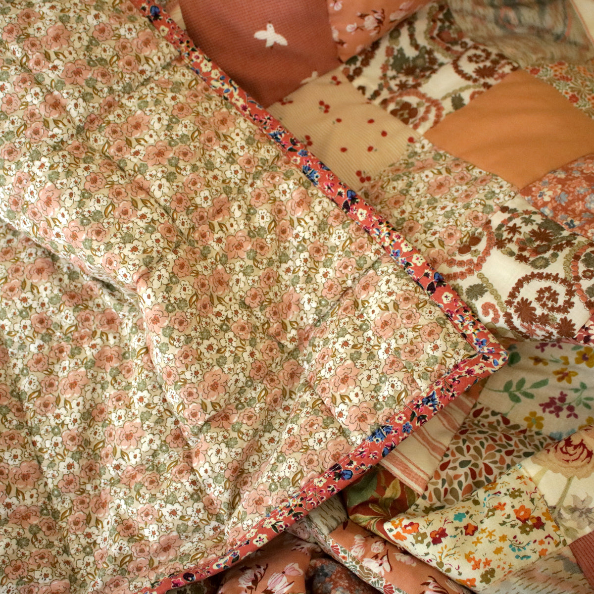 Heirloom Patchwork Blanket with an Embroidery "Anemone"