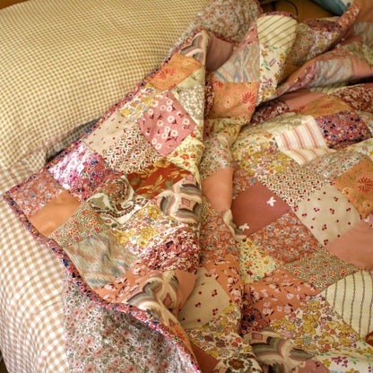 Heirloom Patchwork Blanket with an Embroidery "Anemone"