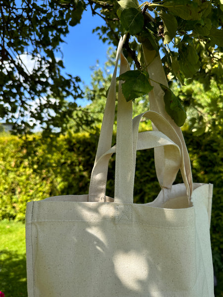 Essential Cotton Tote Bag with a Pocket no. 7