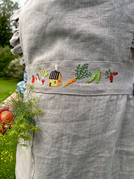 Rustic Apron with Embroidery