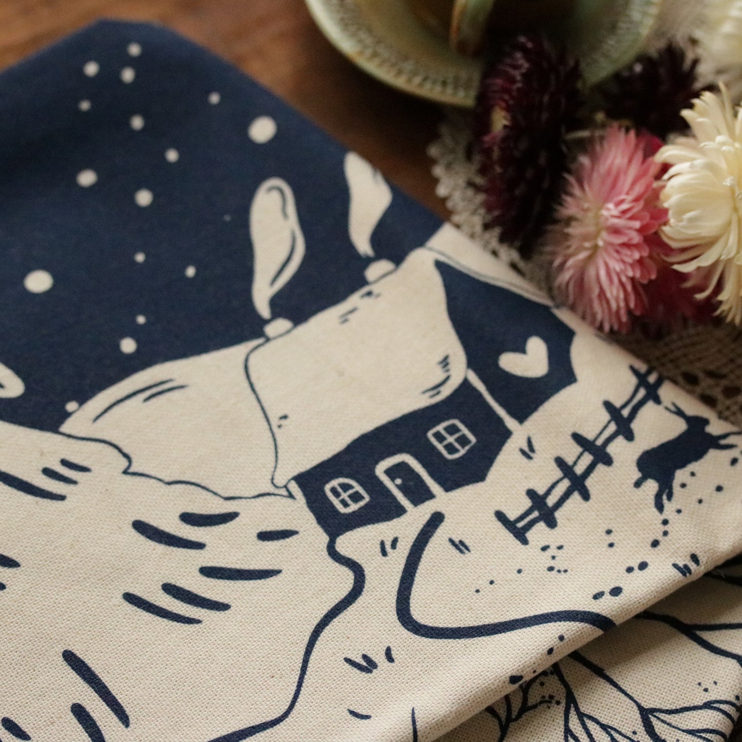 Screen printed tea towel "Winter Cottage"