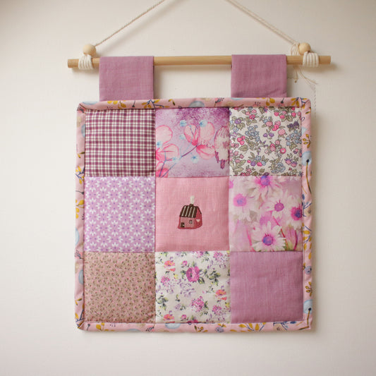 Patchwork Wall Hanging "Smell of Strawberries"