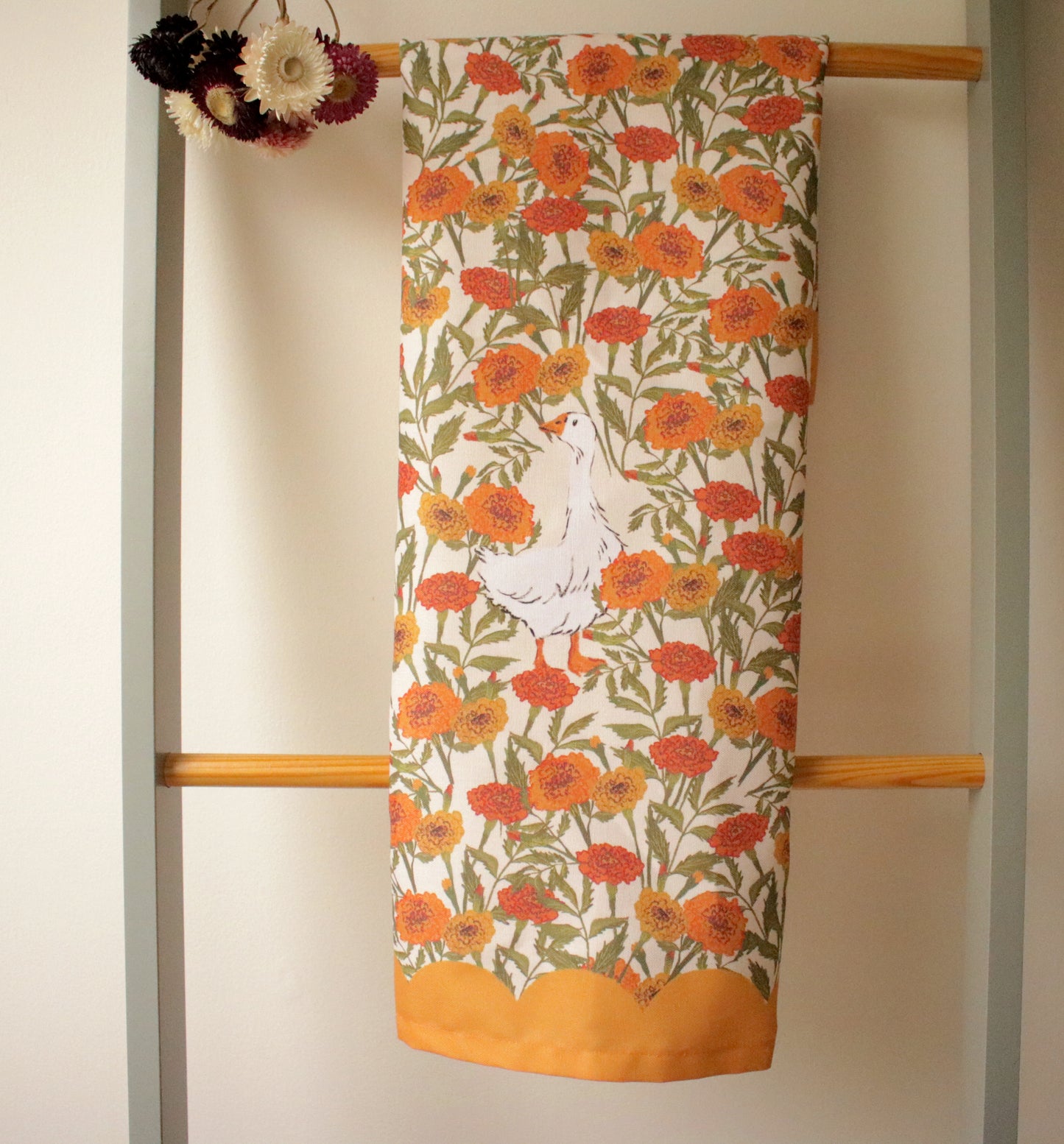 Tea Towel "Goose and Marigold"