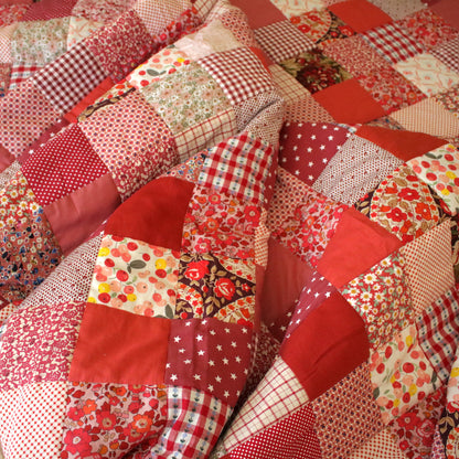 Heirloom Patchwork Blanket with an Embroidery "Dahlia"