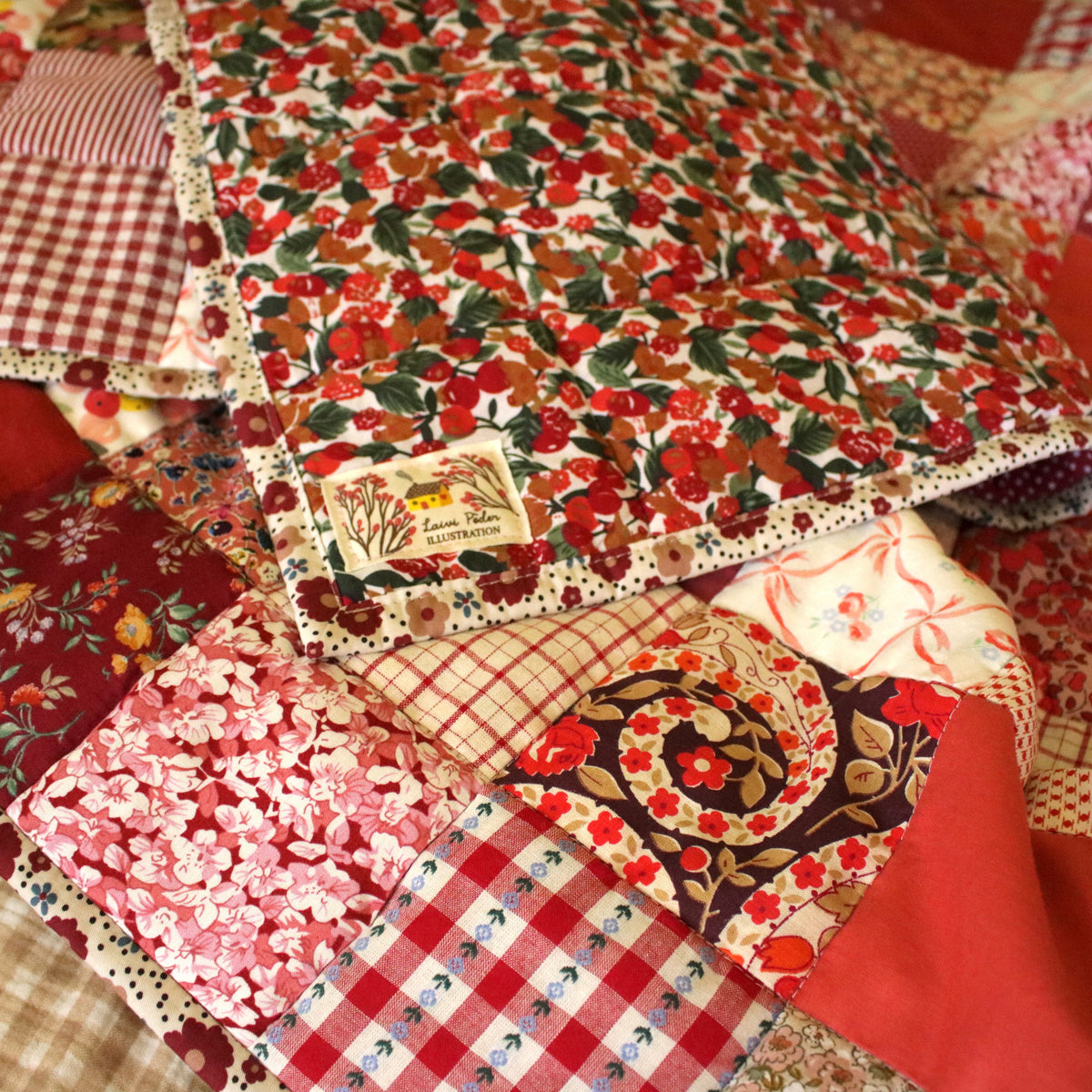 Heirloom Patchwork Blanket with an Embroidery "Dahlia"