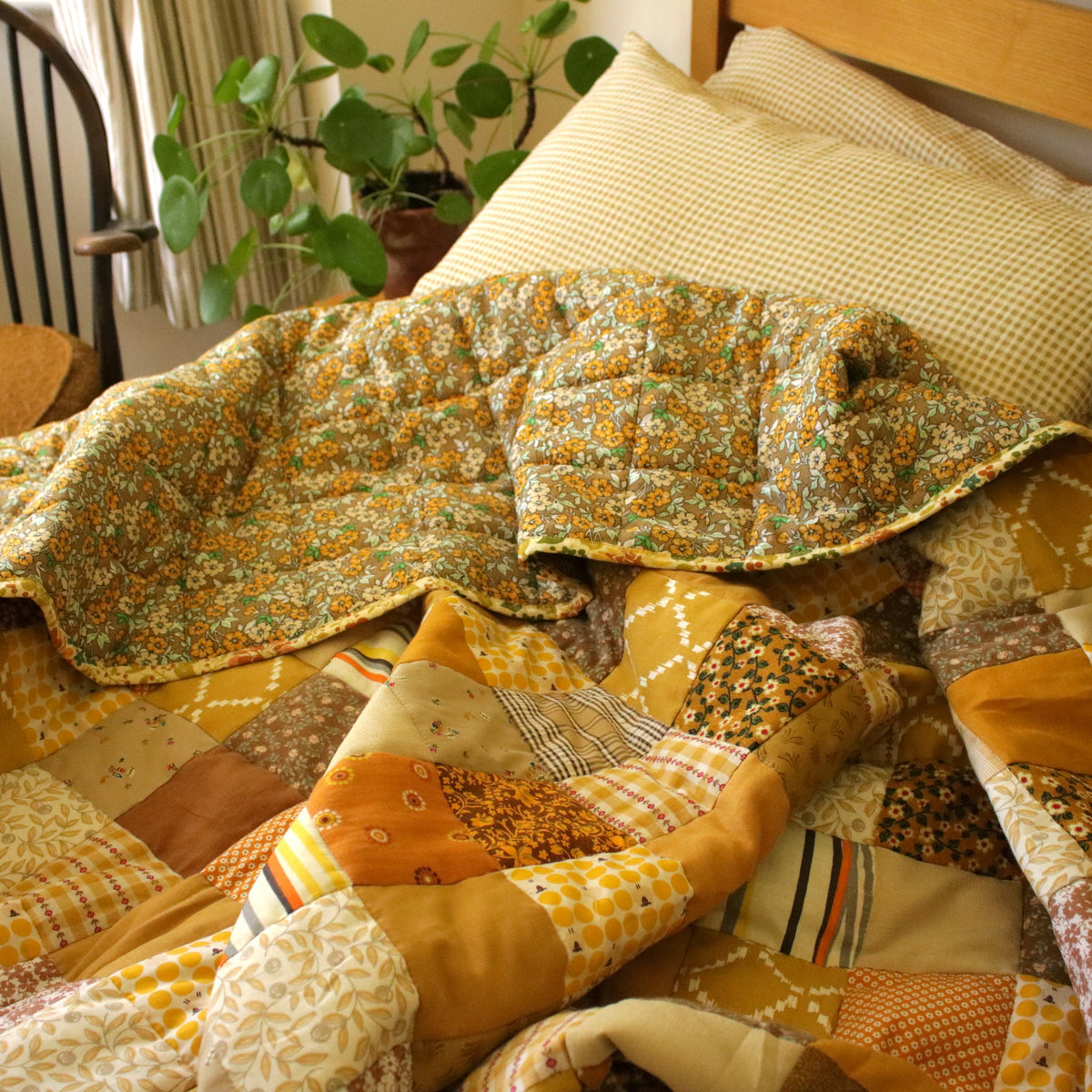 Heirloom Patchwork Blanket with an Embroidery "Helenium"