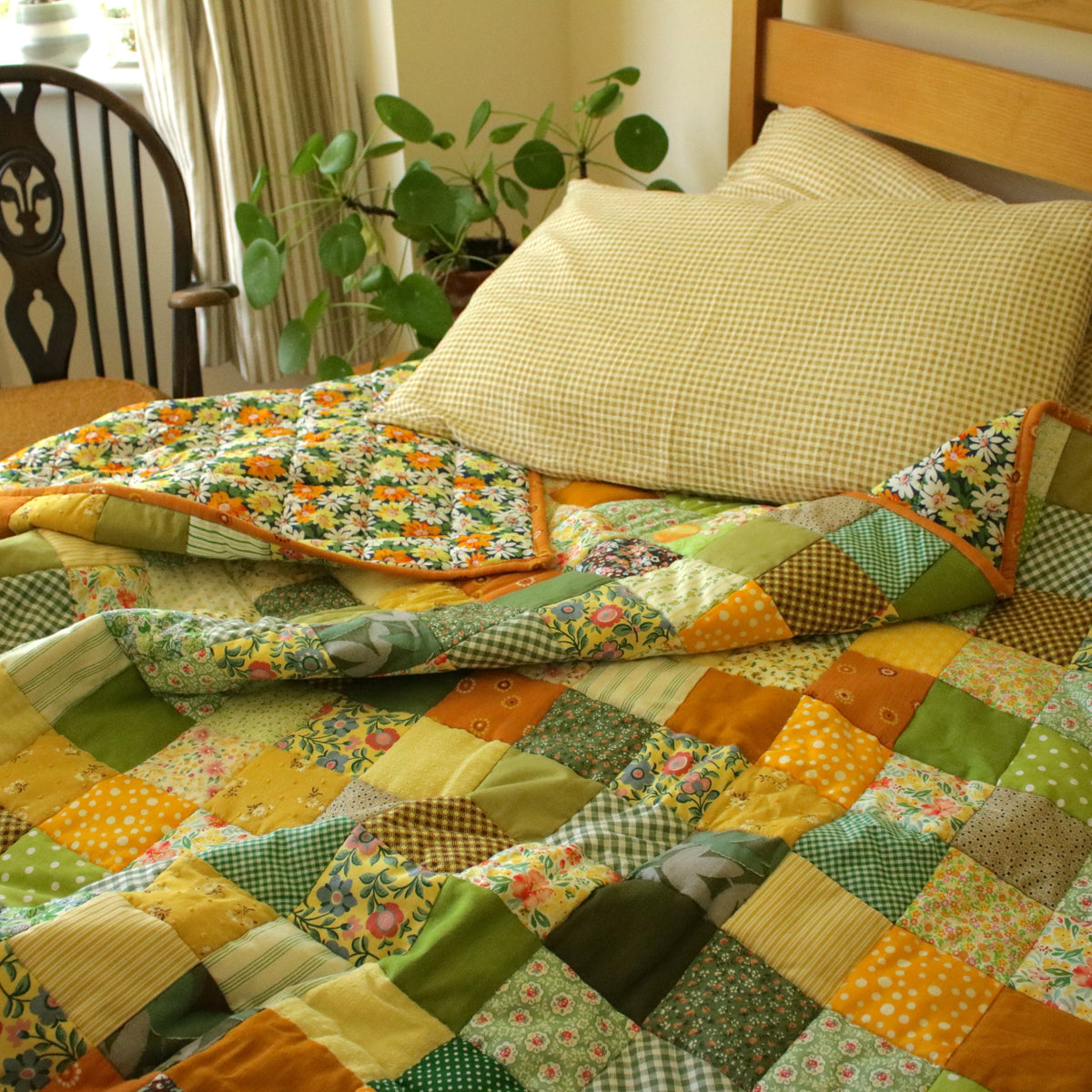 Heirloom Patchwork Blanket with an Embroidery "Pansy"