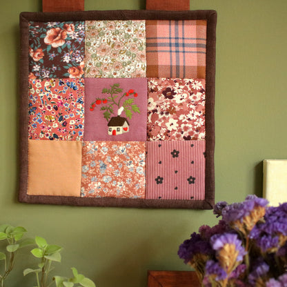Patchwork Wall Hanging "Asters"
