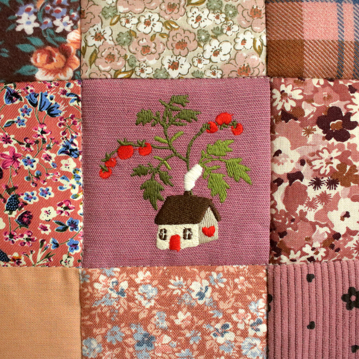Patchwork Wall Hanging "Asters"