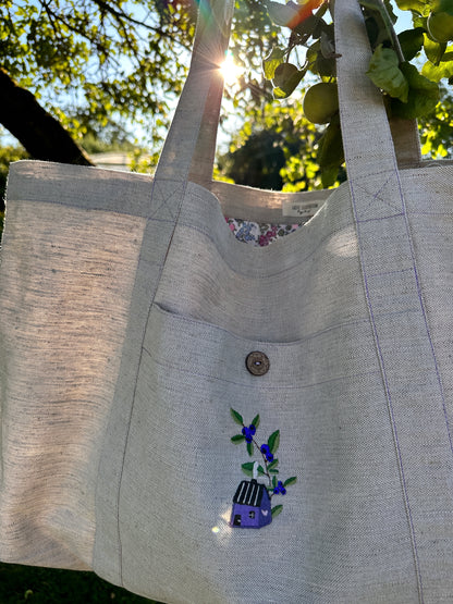XXL Tote Bag "Blueberry Cottage"