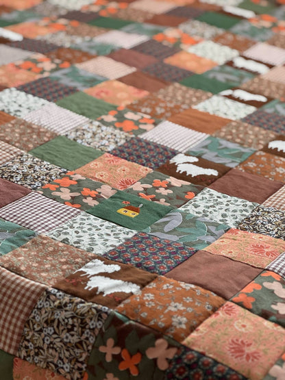 Heirloom Patchwork Blanket with an Embroidery "Countryside Garden"