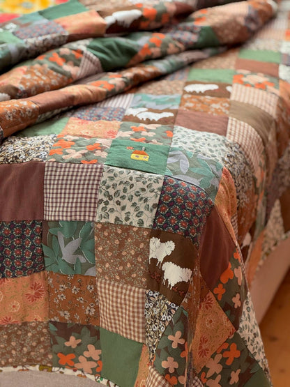 Heirloom Patchwork Blanket with an Embroidery "Countryside Garden"